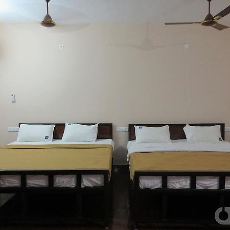 Navagraha Homestay Кумбаконам Екстериор снимка